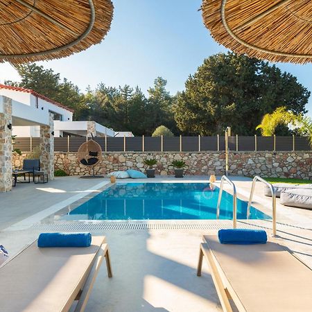 Aiora Luxury Villas Afantou Buitenkant foto
